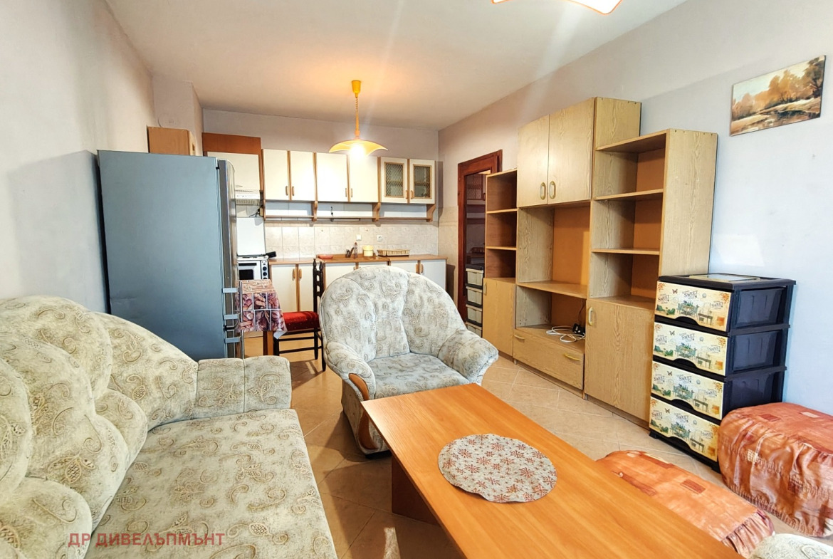 Apartment in Geo Milev, Sofia - Image 3