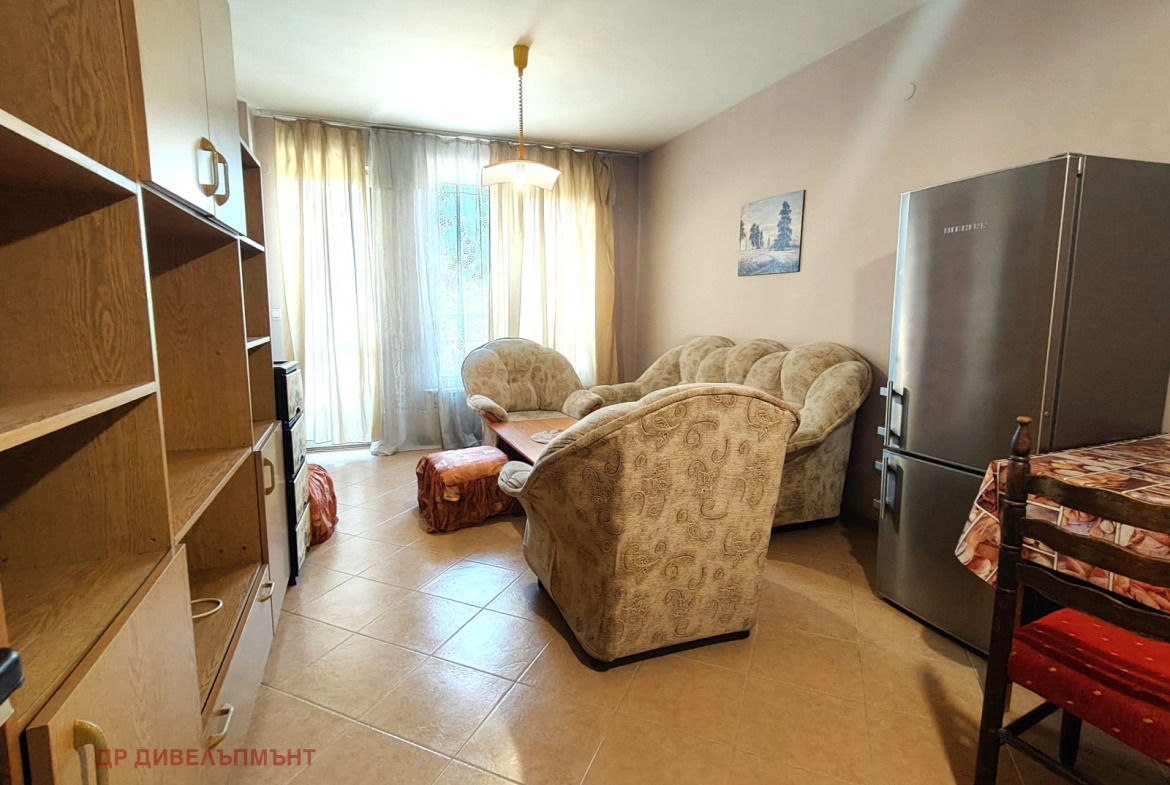 Apartment in Geo Milev, Sofia - Image 4