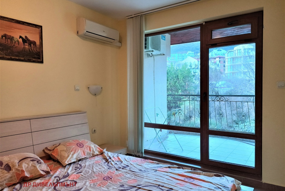 Apartment in Kompleks Yug 4 2, Sveti Vlas - Image 8