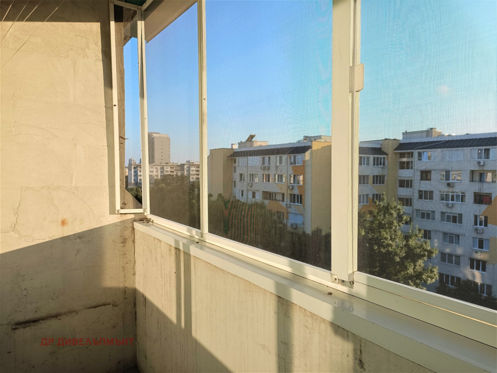 Apartment in Izgrev Blok 35, Burgas - Image 16