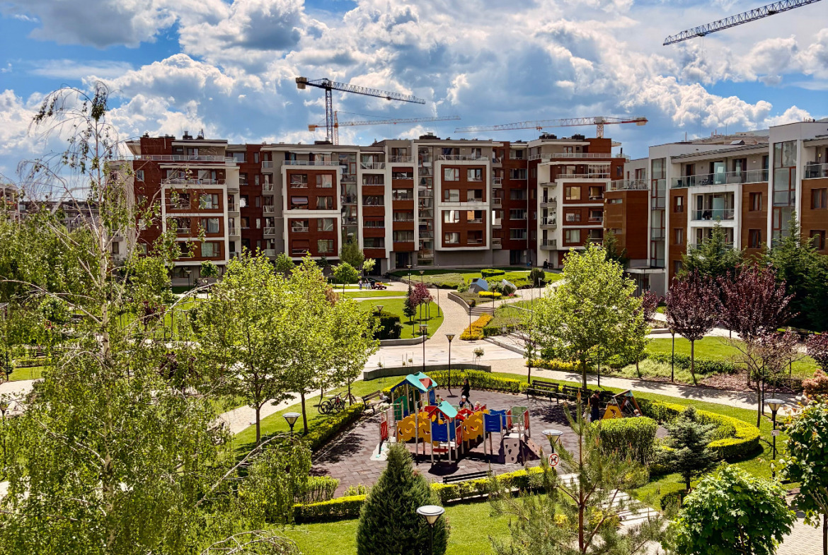 One-Bedroom in Manastirski livadi, Sofia - Image 12