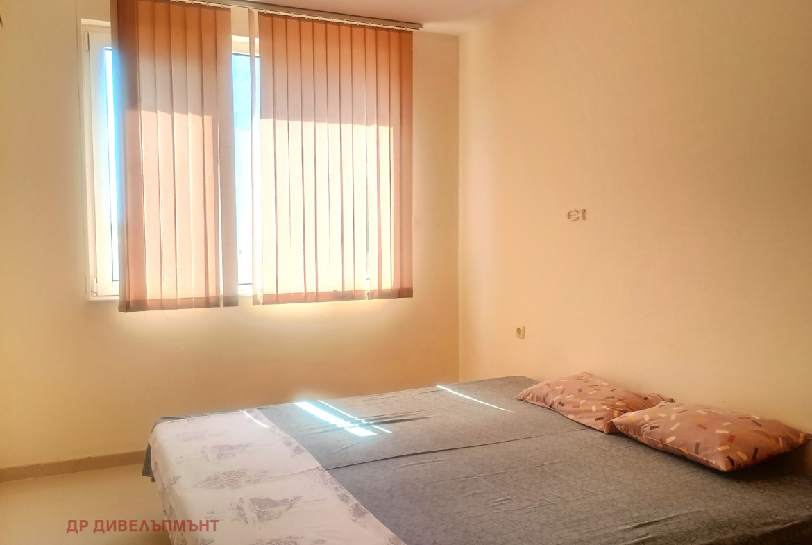 Apartment in Cherno More 2, Nessebar - Image 13
