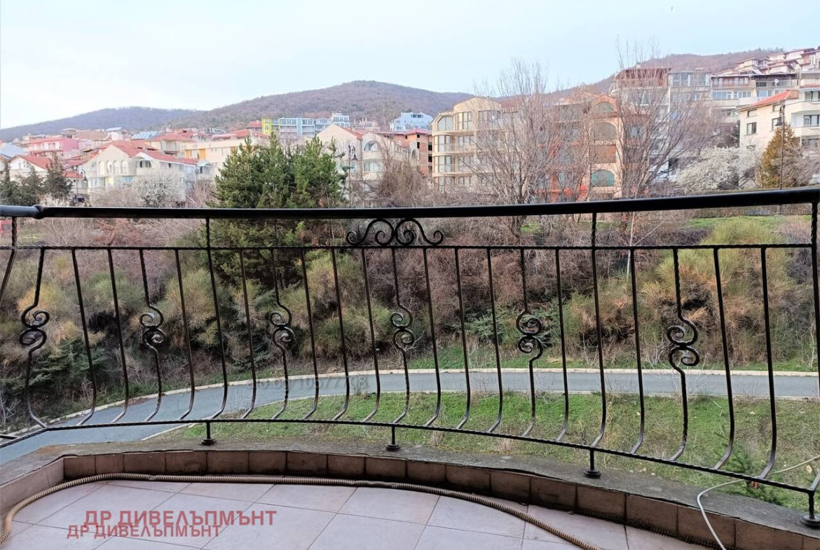 Apartment in Kompleks Yug 4 2, Sveti Vlas - Image 11