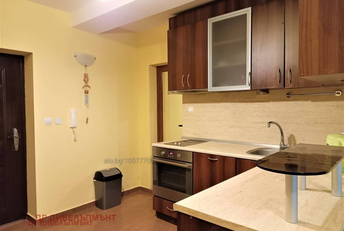 Apartment in Kompleks Yug 4 2, Sveti Vlas - Image 3