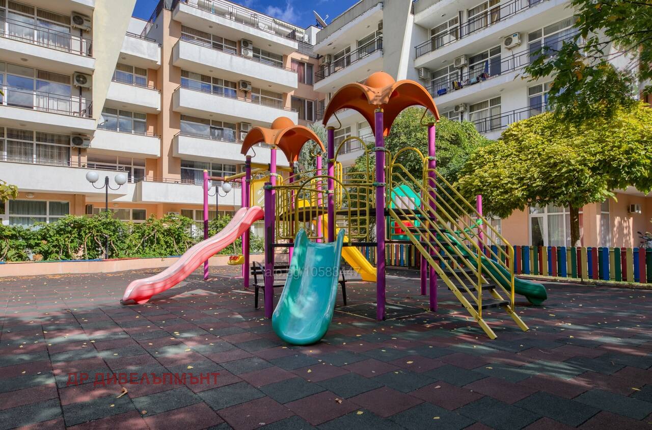 Apartment in Grand Kameliya Complex, Sunny Beach - Image 29