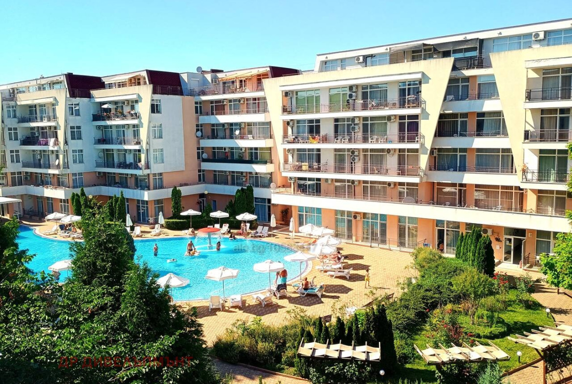 Apartment in Grand Kameliya Complex, Sunny Beach - Image 15