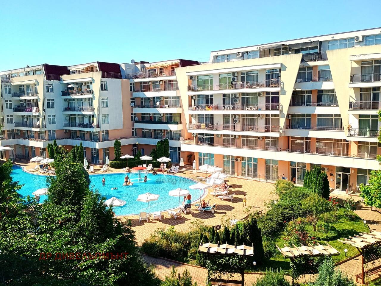 Apartment in Grand Kameliya Complex, Sunny Beach - Image 30
