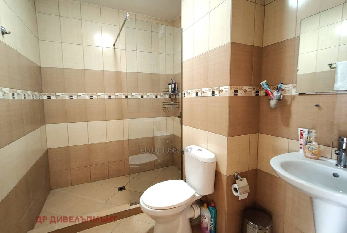 Apartment in Grand Kameliya Complex, Sunny Beach - Image 9