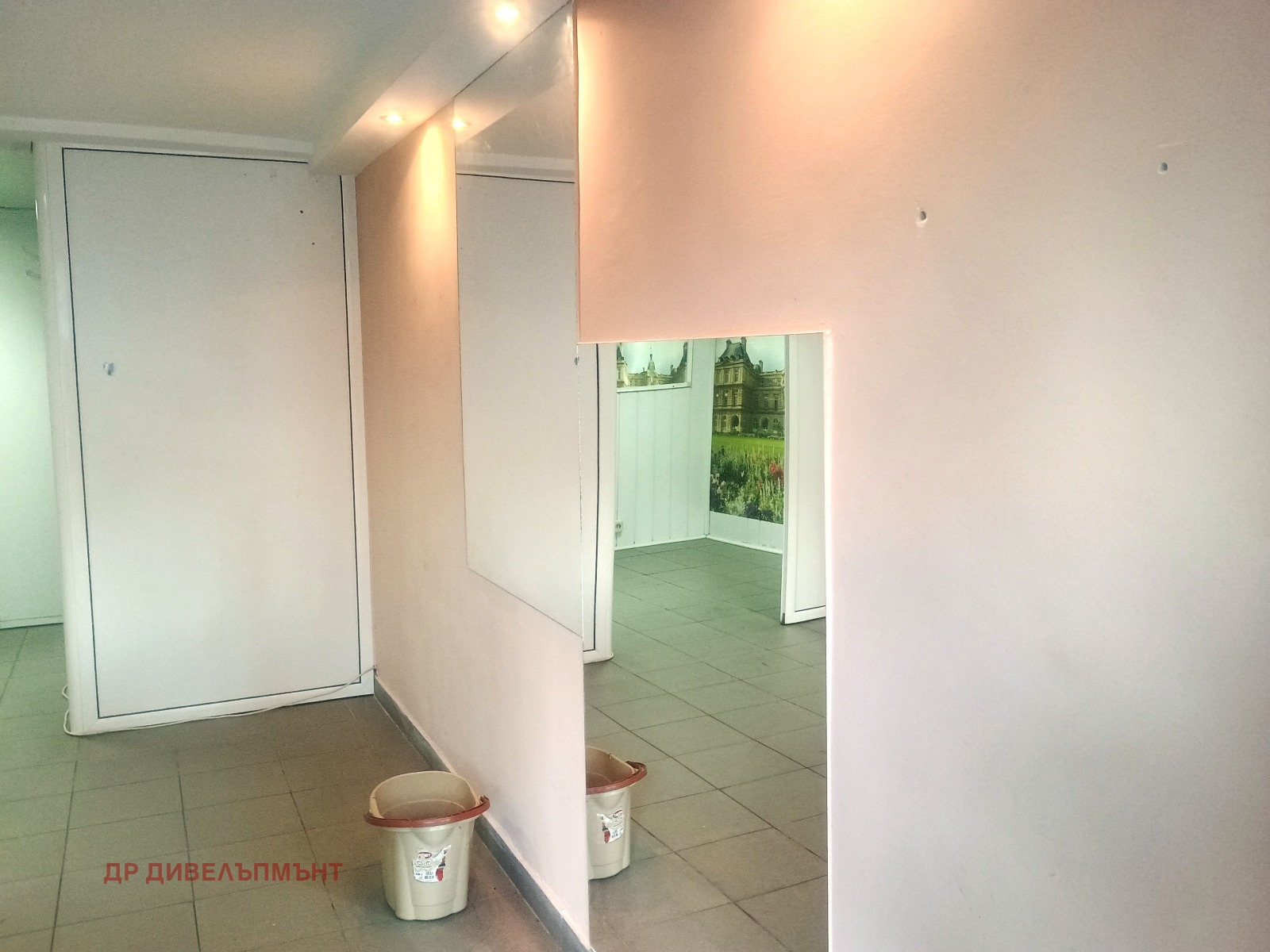 Shop in Mladost 1, Sofia - Image 21