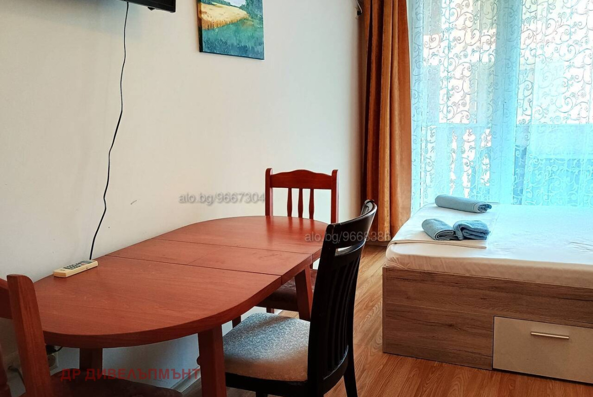 Apartment in Kompleks Meliya, Nessebar - Image 13