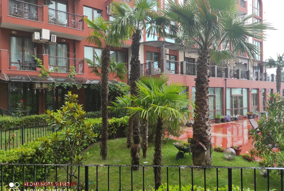 Apartment in Shato Del Marina A05, Nessebar - Image 11