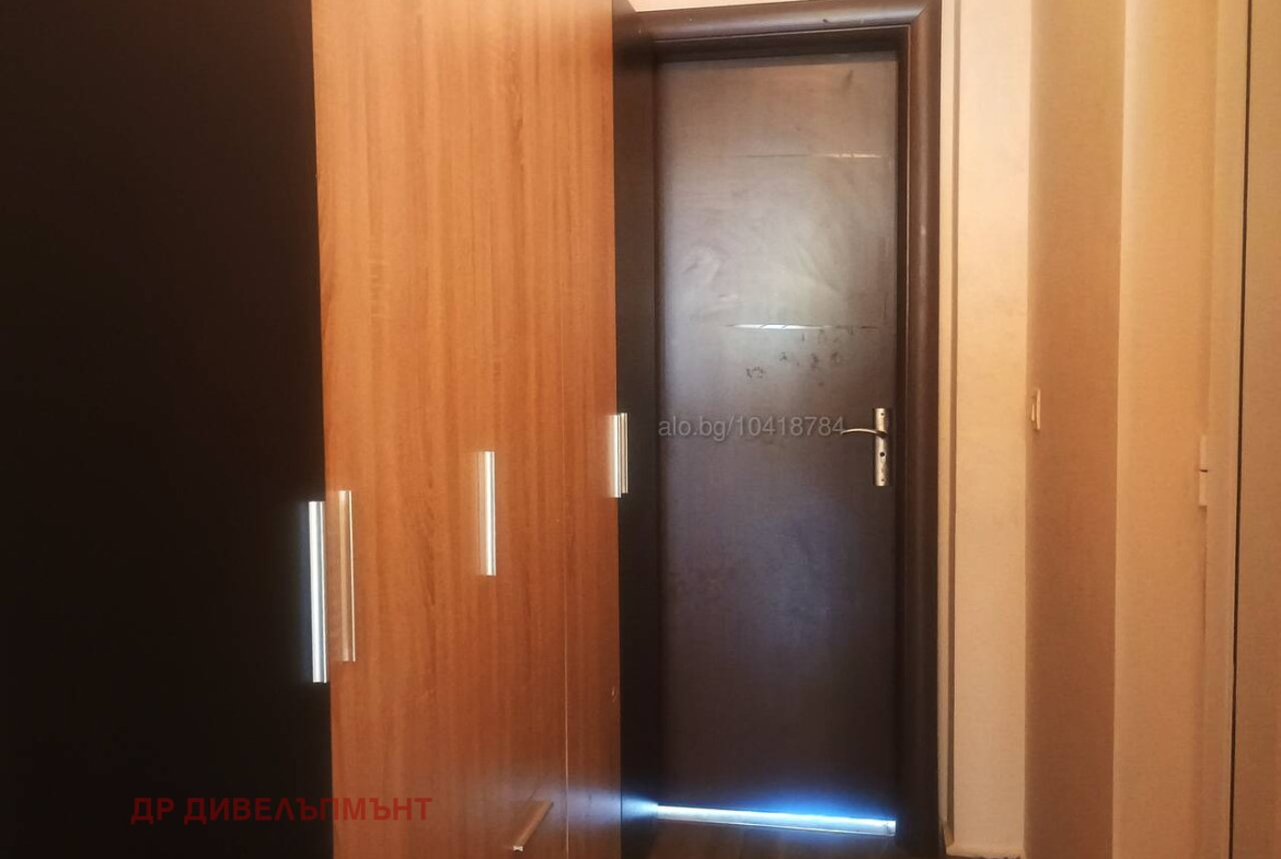 Apartment in Sarafovo, Burgas - Image 11