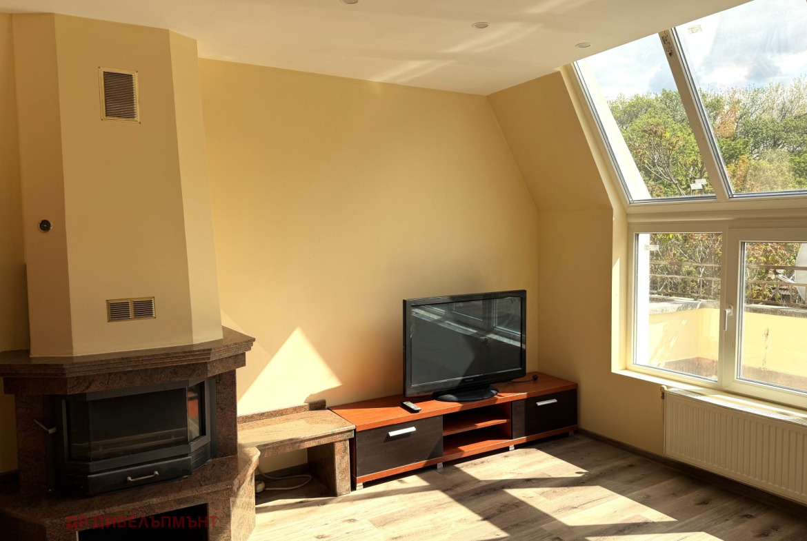 Apartment in Hadzhi Dimitar, Sofia - Image 3