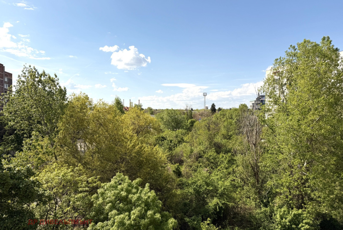 Apartment in Hadzhi Dimitar, Sofia - Image 9