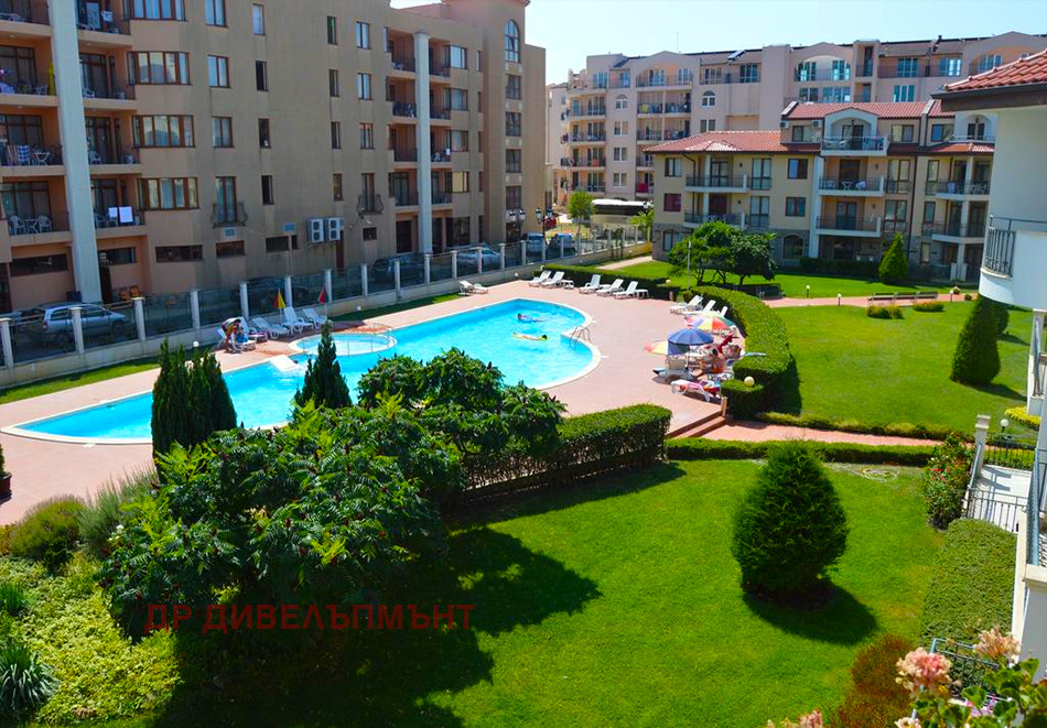 Apartment in Kompleks Arkadiya, Sunny Beach - Image 17