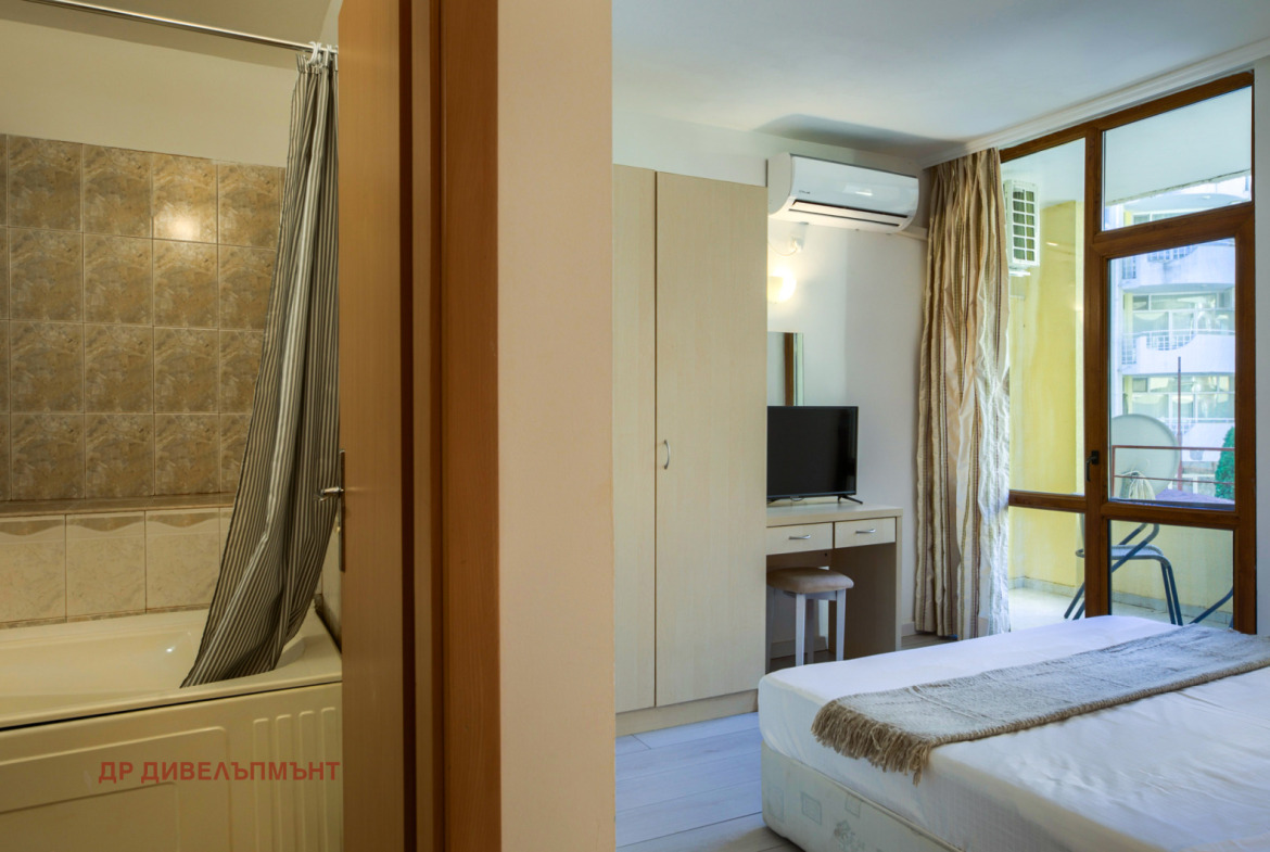 Apartment in Kompleks Sands, Sunny Beach - Image 10