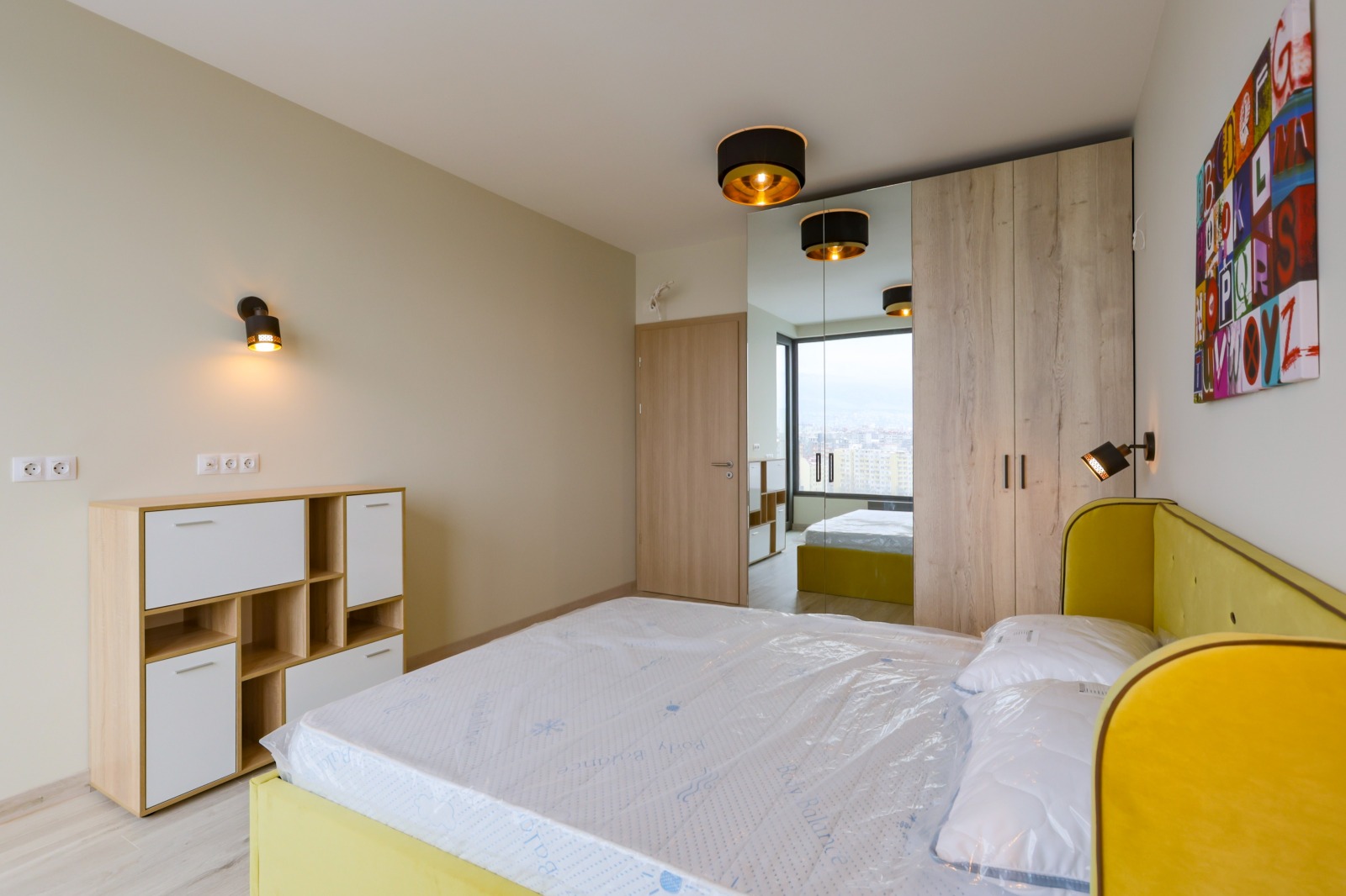Two-Bedroom in Iztok, Sofia - Image 24