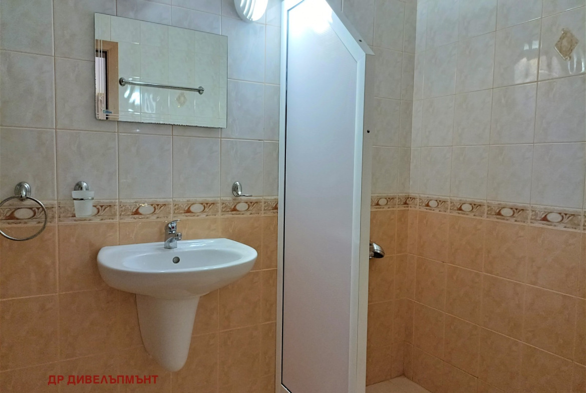 Apartment in Kompleks Yug, Sveti Vlas - Image 10