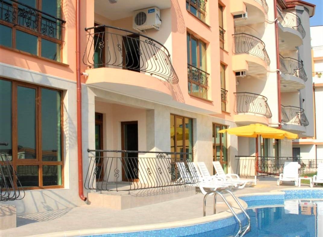 Apartment in Kompleks Yug, Sveti Vlas - Image 2