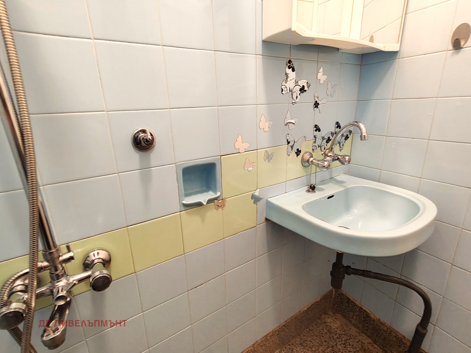 Apartment in Tsentar Ul Lyuben Karavelov, Sofia - Image 31