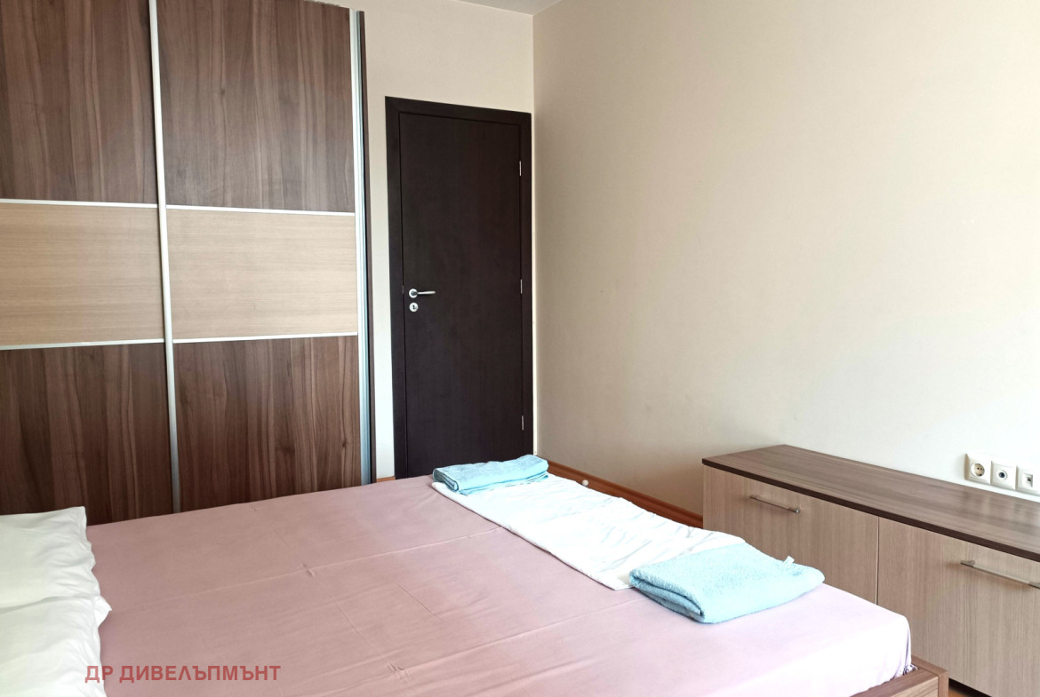 Apartment in Cherno More 3 Bakladzhan, Nessebar - Image 8