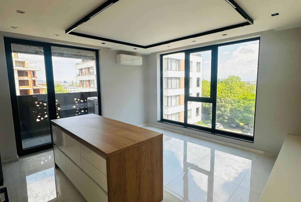 Apartment in Krastova Vada, Sofia - Image 2
