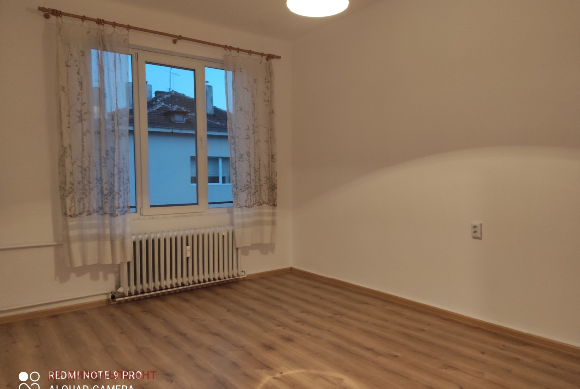 Apartment in Tsentar Ul Lyuben Karavelov, Sofia - Image 11