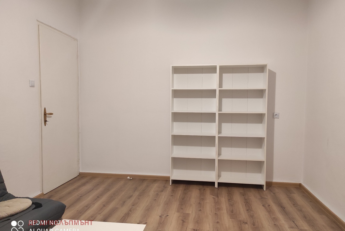 Apartment in Tsentar Ul Lyuben Karavelov, Sofia - Image 8