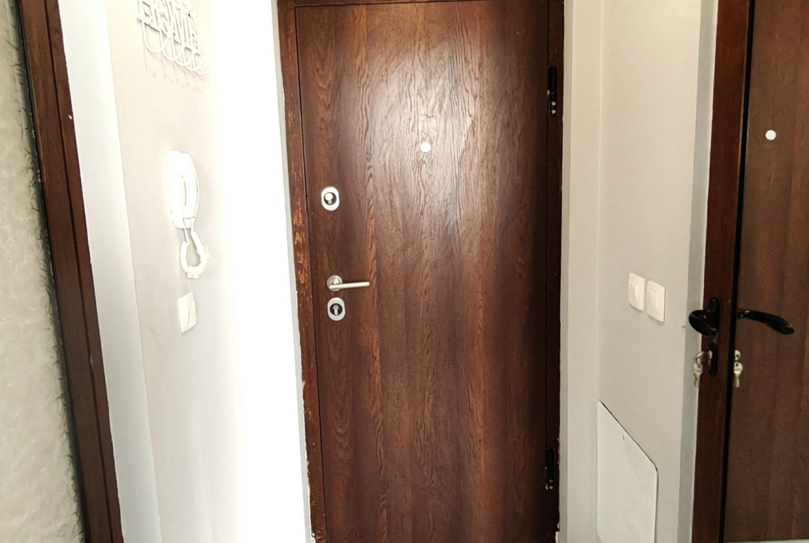 Двустаен апартамент 42 кв.м. под наем в Студентски град | Панорамна гледка към Витоша