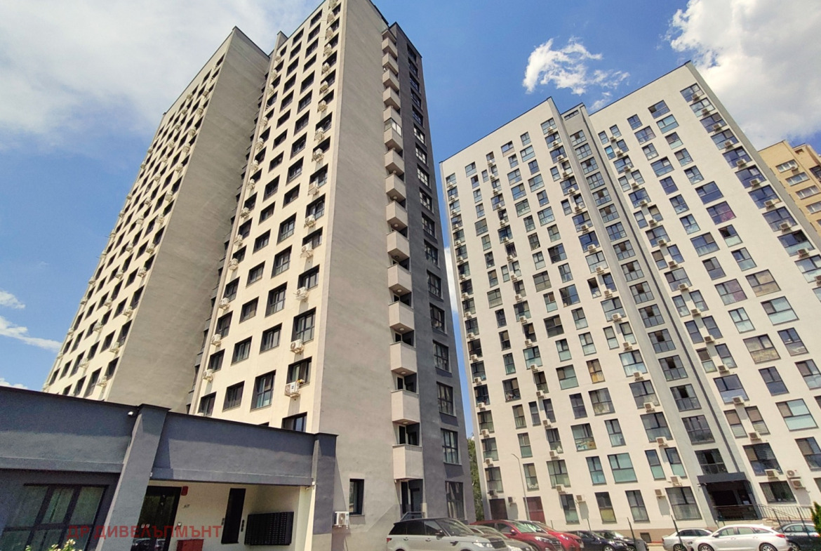 Двустаен апартамент 42 кв.м. под наем в Студентски град | Панорамна гледка към Витоша