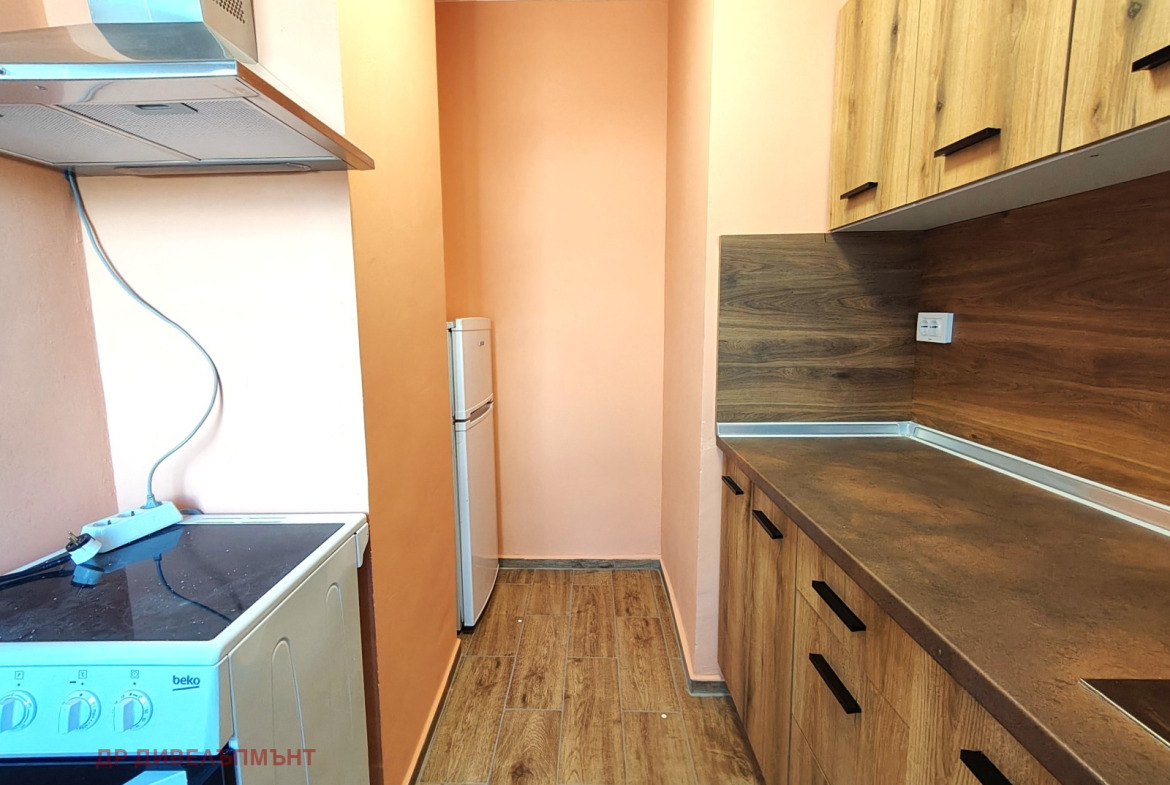Apartment in Sveta Troitsa, Sofia - Image 5