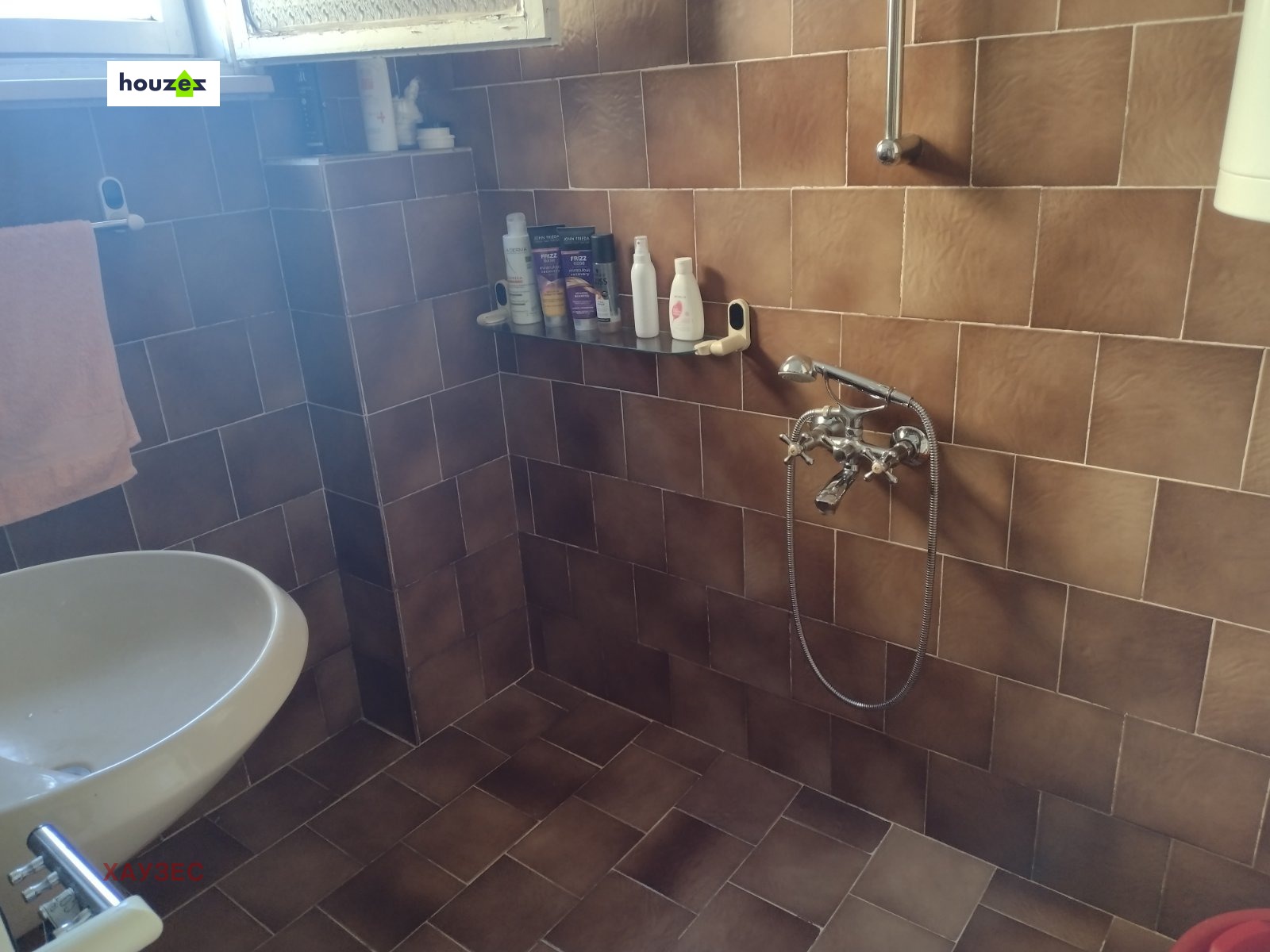 Apartment in Benkovski, Sofia - Image 31