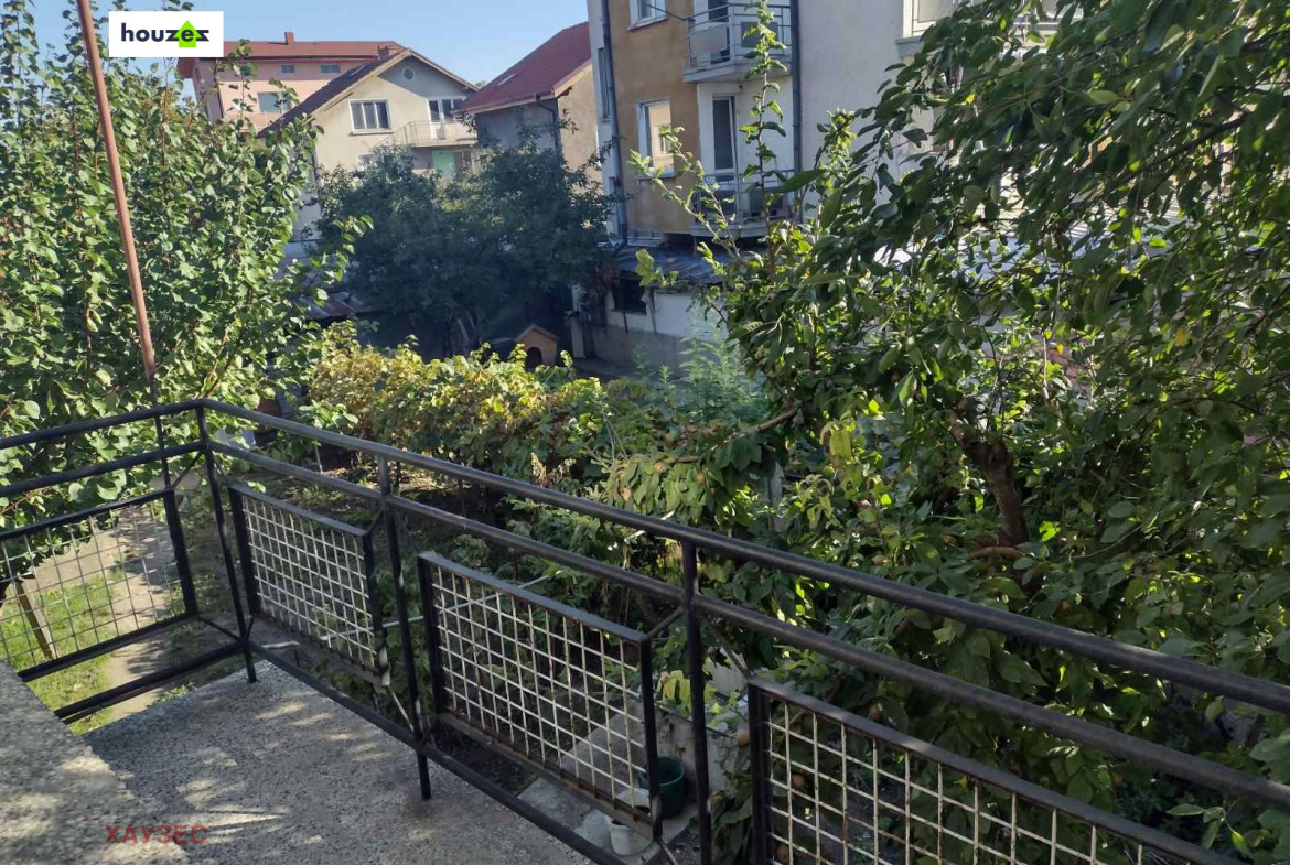 Apartment in Benkovski, Sofia - Image 4