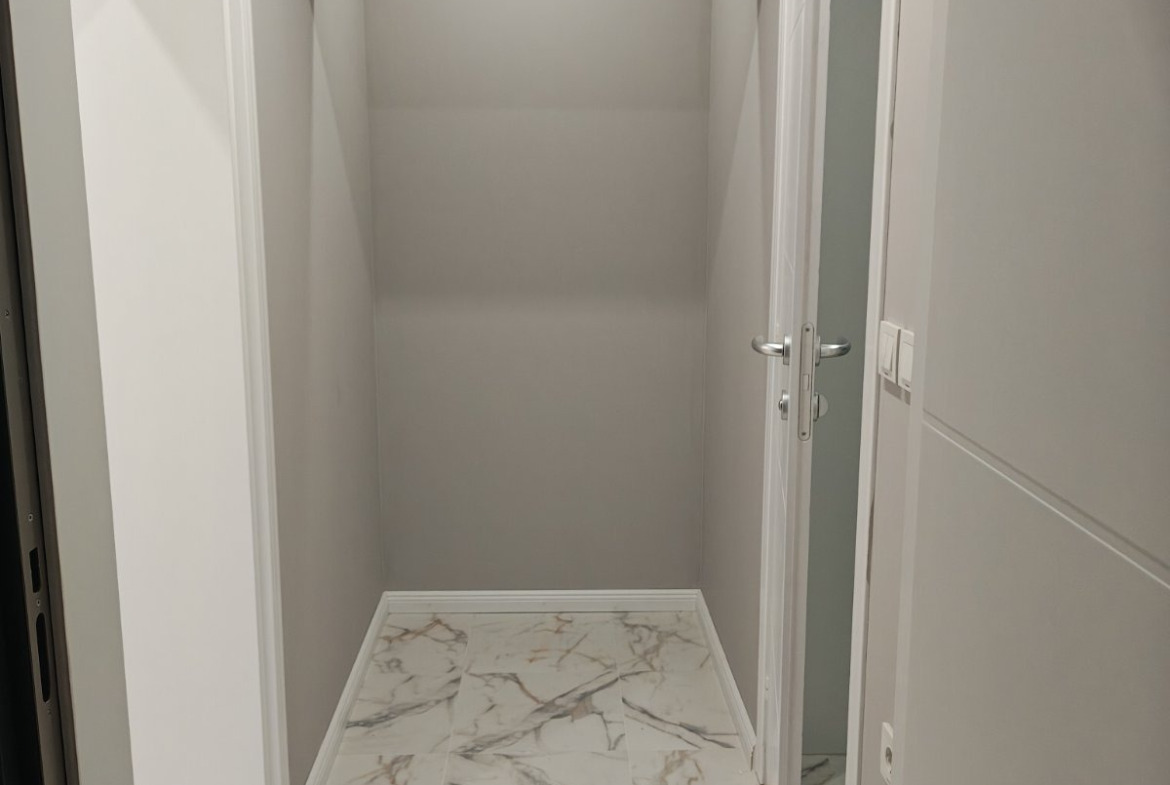 Apartment in Strelbishte, Sofia - Image 13
