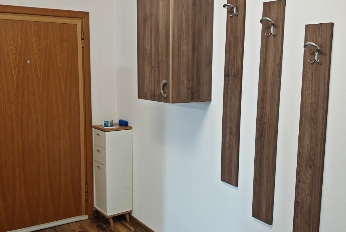 dvustaen-apartament-73-sqm-pod-naem-tsentar-sofia-balkon-vitosha-12 Двустаен апартамент 73 кв.м. под Наем в Център | Балкон с гледка Витоша
