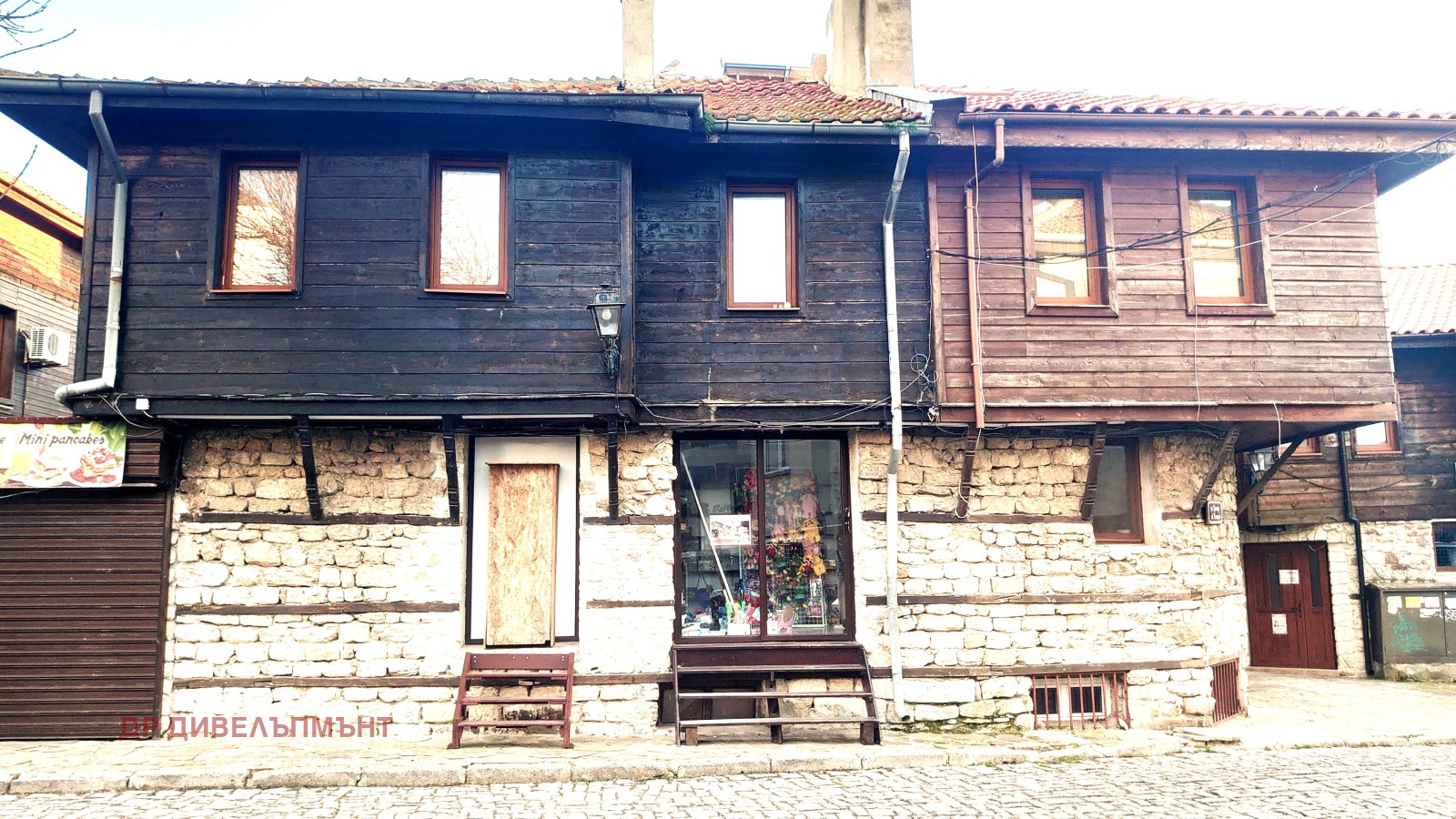 Едностаен апартамент 32 кв.м. под наем в Несебър Стар Град | Собствен двор