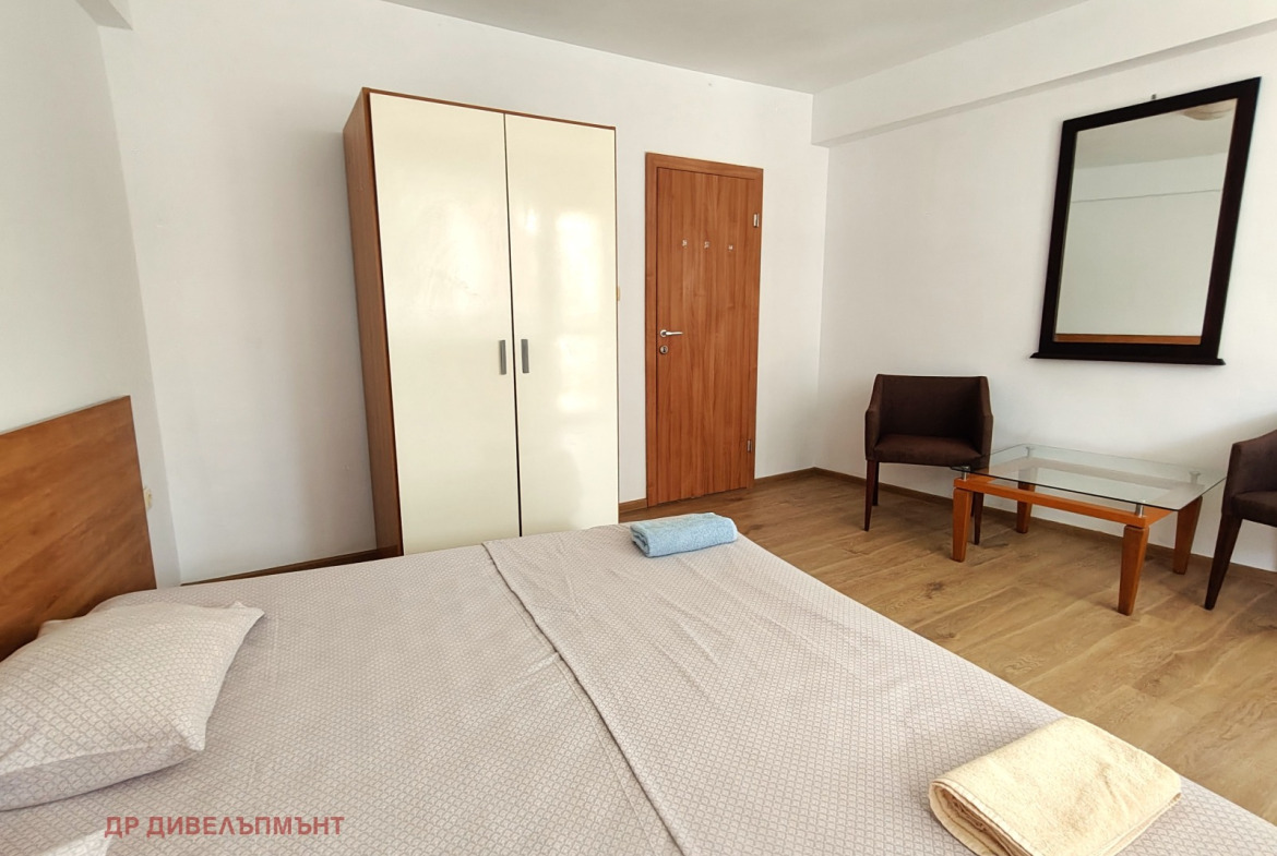 ednostaen-apartament-35-kvm-pod-naem-slanchev-bryag-kompleks-atos-12 Apartment in Kompleks Atos, Sunny Beach - Image 12