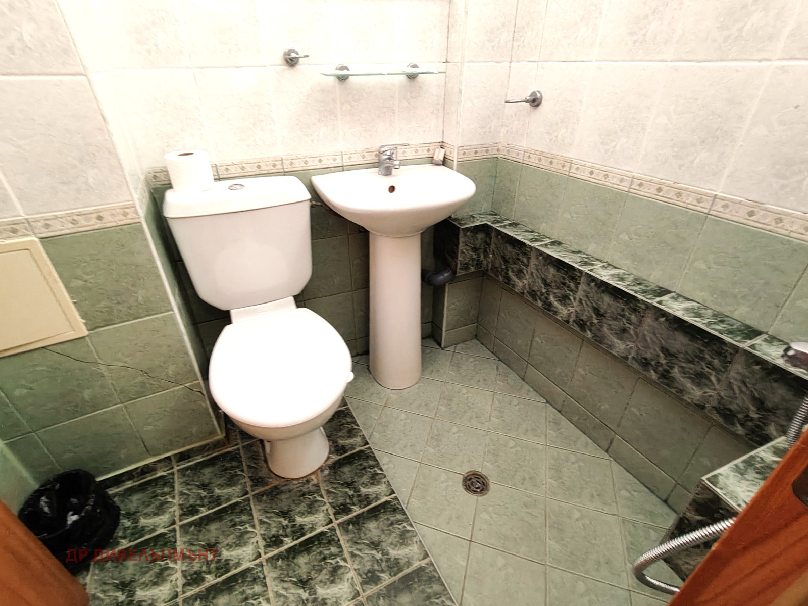 ednostaen-apartament-35-kvm-pod-naem-slanchev-bryag-kompleks-atos-9 Apartment in Kompleks Atos, Sunny Beach - Image 24
