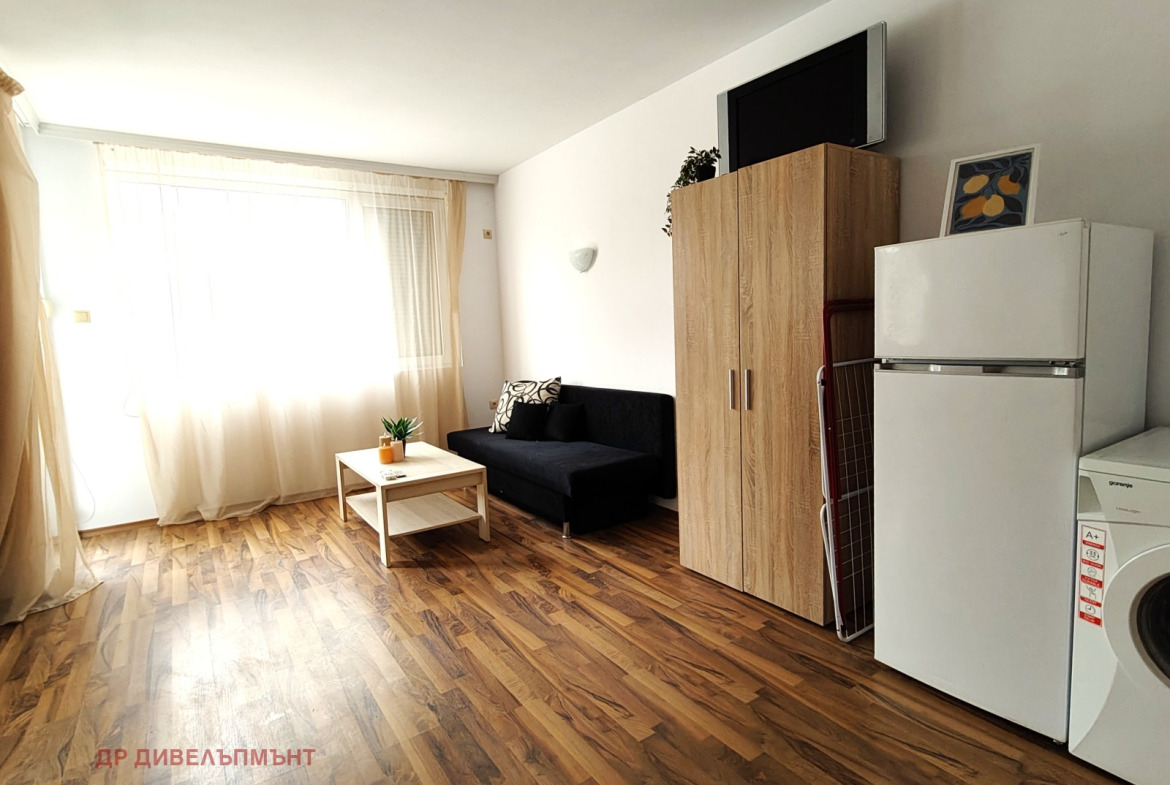 Apartment in Inkognito Complex, Pomorie - Image 6
