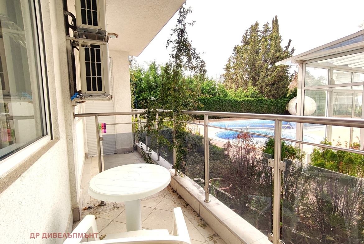 Apartment in Inkognito Complex, Pomorie - Image 8