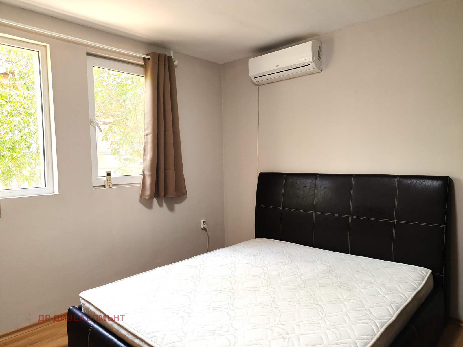 kashta-54-kvm-pod-naem-sofiya-levski-dvor-basejn-13 House in Levski, Sofia - Image 34