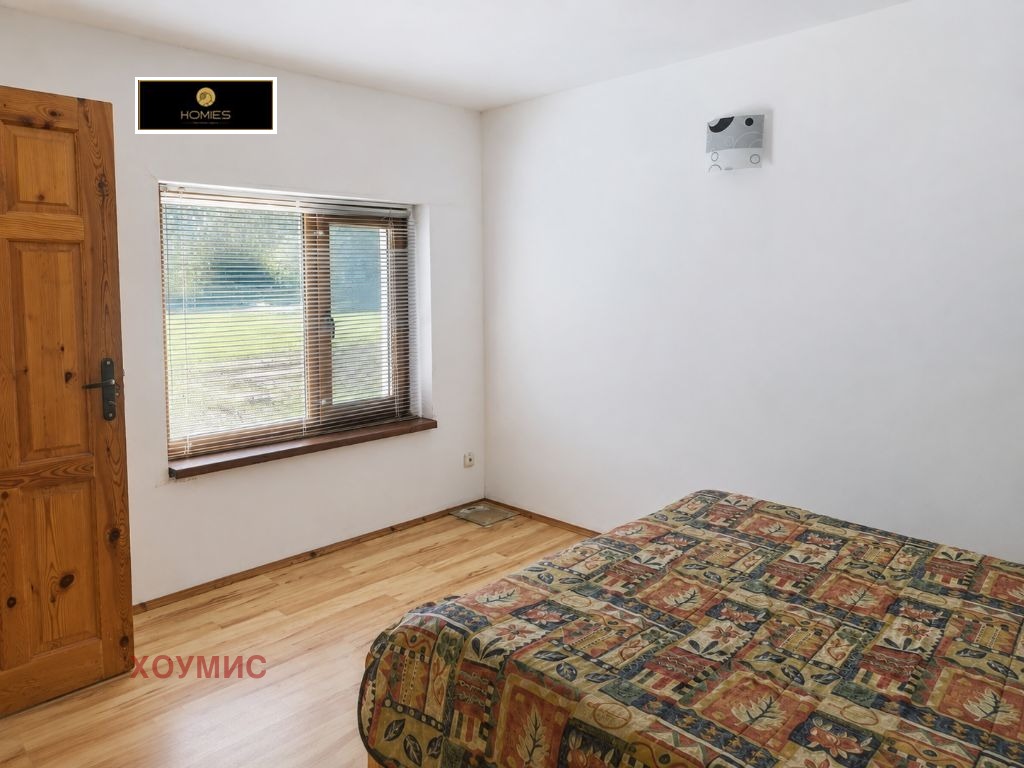 Къща 89 кв.м за продажба в с. Великово | Двор 2865 кв.м с барбекю