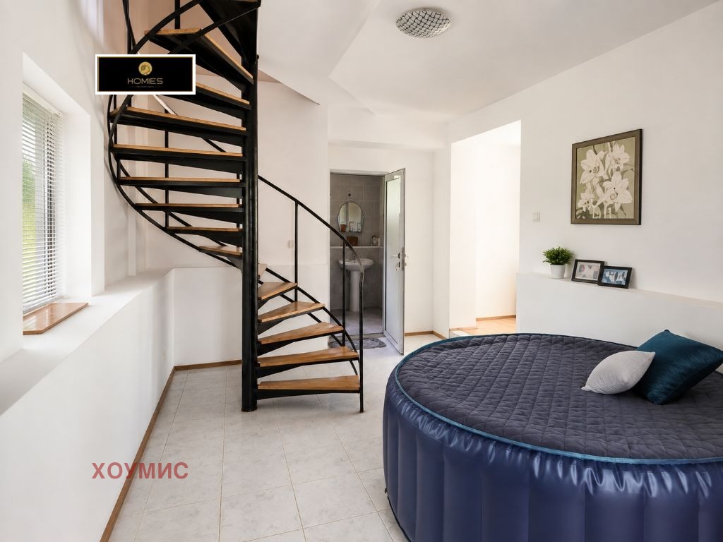 Къща 89 кв.м за продажба в с. Великово | Двор 2865 кв.м с барбекю