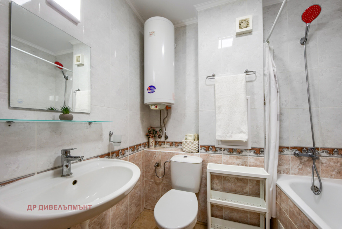 mnogostaen-apartament-122-kvm-pod-naem-nesebar-kompleks-arkadiya-11 Многостаен апартамент 122 кв.м. под наем в Несебър | Басейн и Паркинг