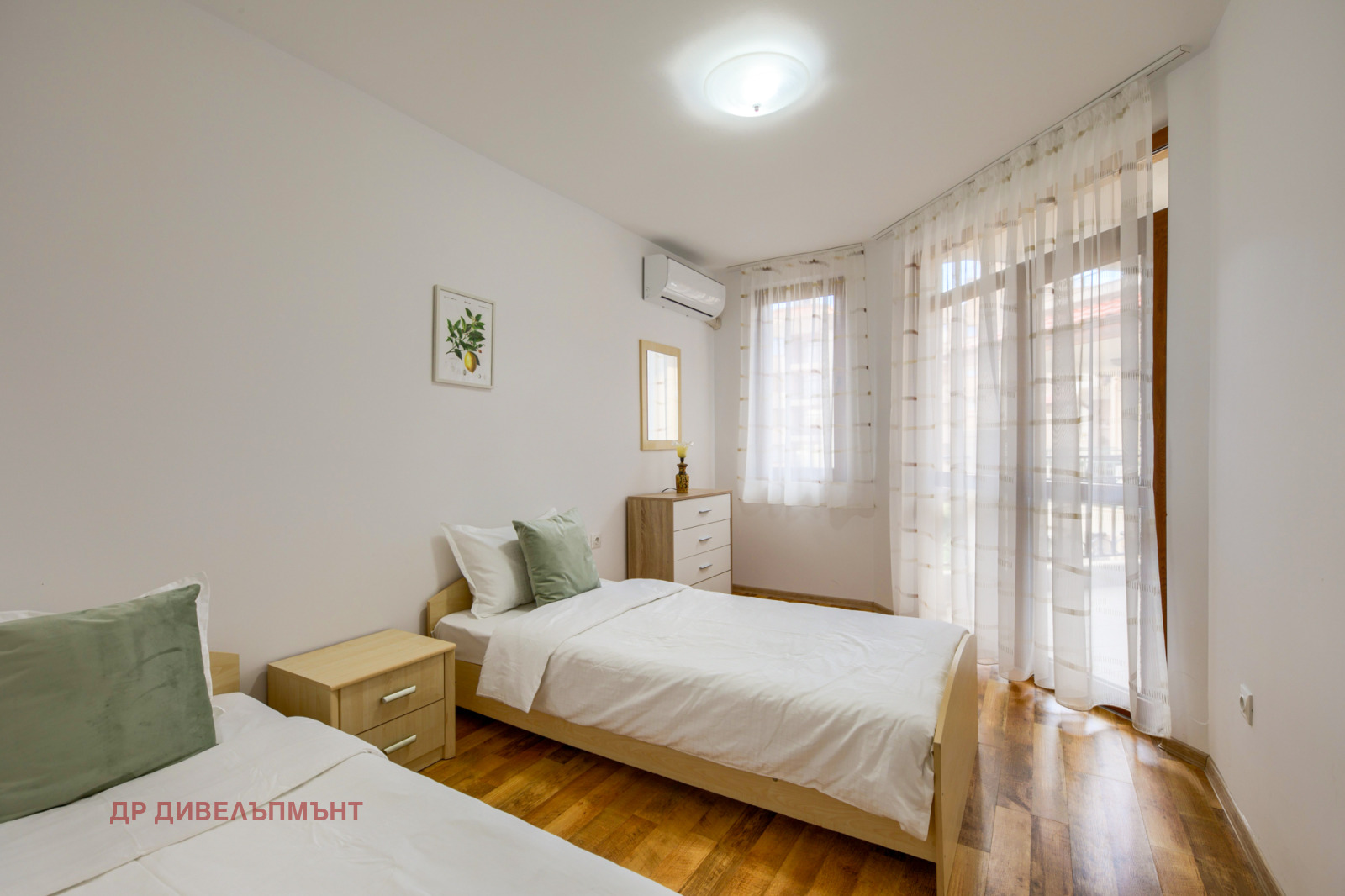 mnogostaen-apartament-122-kvm-pod-naem-nesebar-kompleks-arkadiya-12 Многостаен апартамент 122 кв.м. под наем в Несебър | Басейн и Паркинг