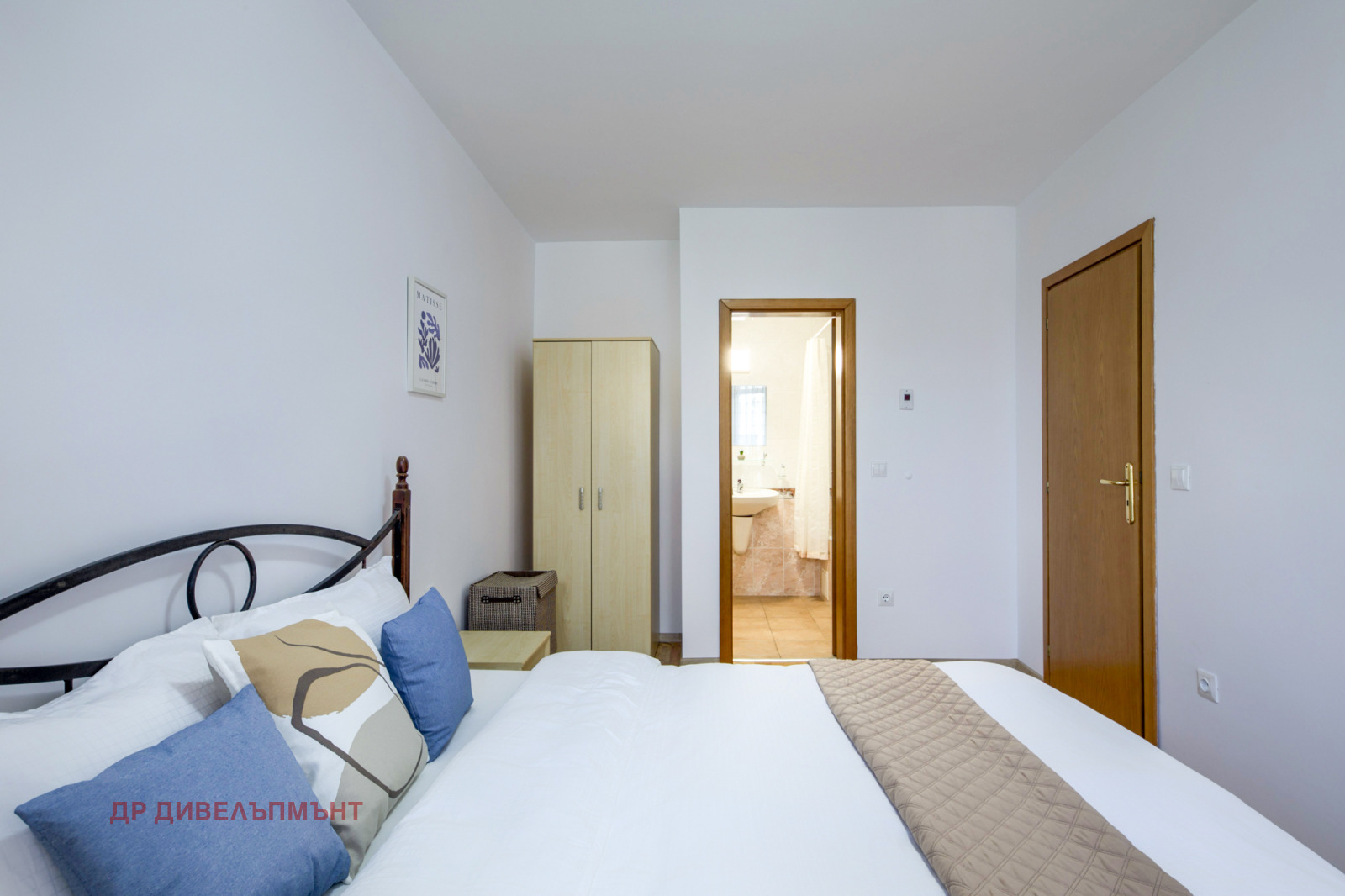 mnogostaen-apartament-122-kvm-pod-naem-nesebar-kompleks-arkadiya-6 Многостаен апартамент 122 кв.м. под наем в Несебър | Басейн и Паркинг