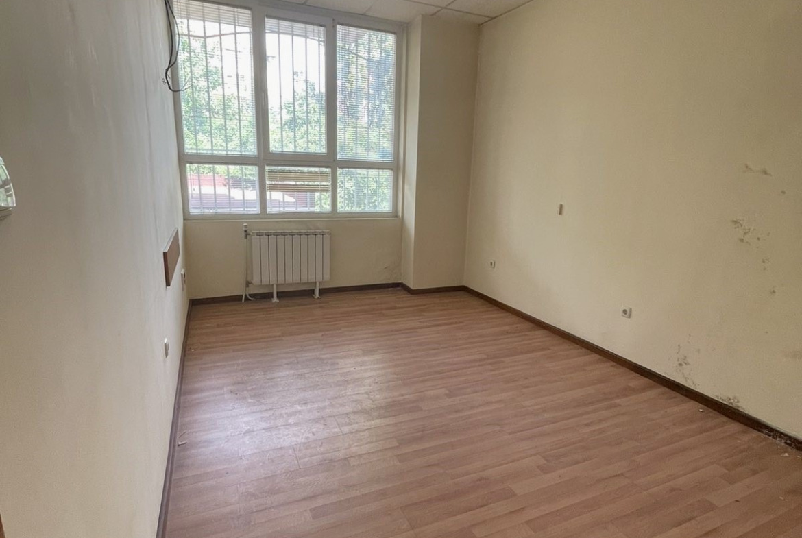 Commercial Property in Mladost 1, Sofia - Image 3