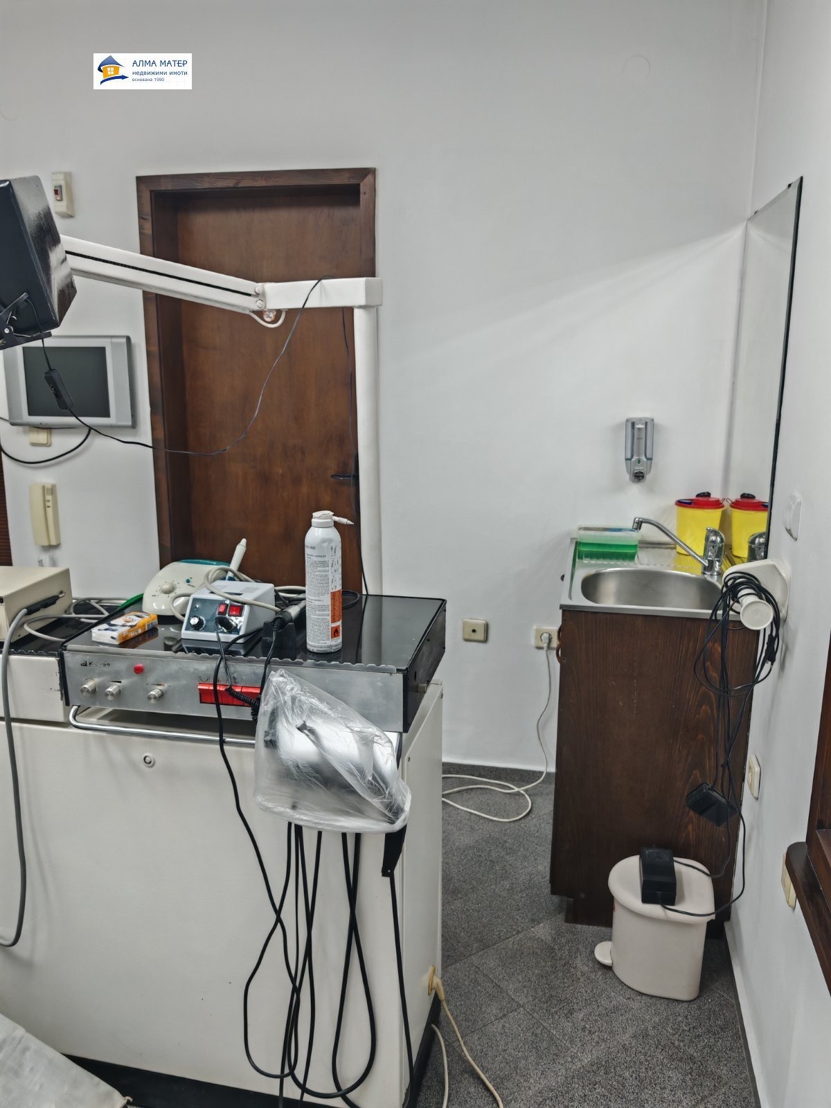 ofis-39-kvm-pod-naem-lozenets-sofia-stomatologichen-kabinet-2 Commercial Property in Sofia - Image 19