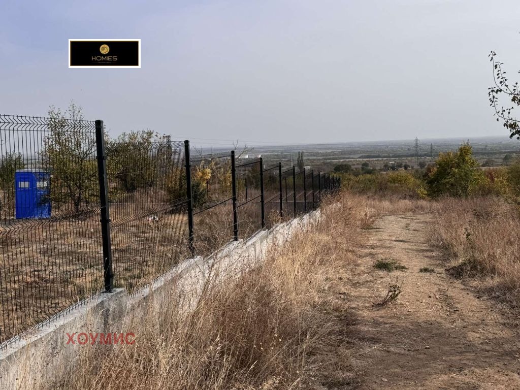 partsel-2271-sqm-za-prodazhba-stara-zagora-golemiya-chardak-5 Огражден поземлен имот с вид към долината
