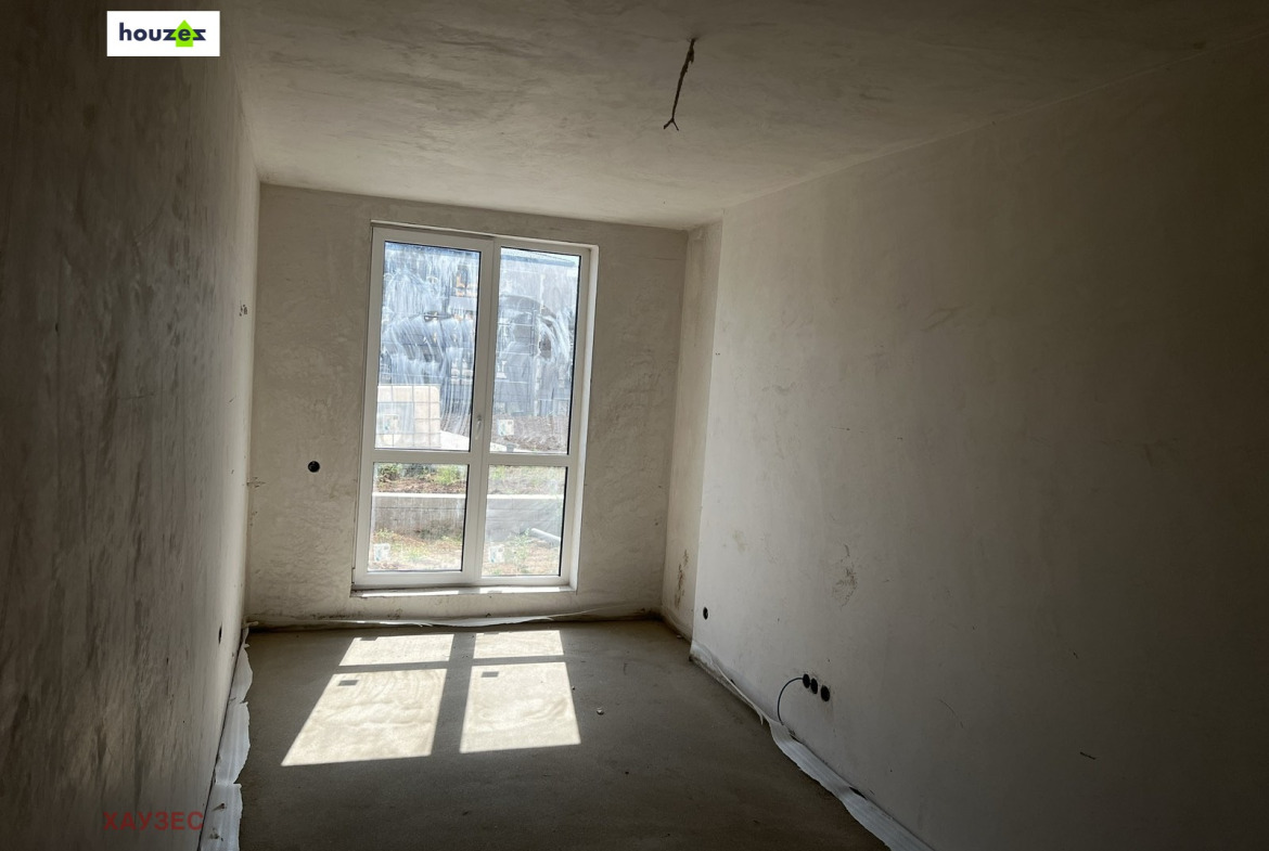 Тристаен апартамент 103 кв.м. за продажба в Малинова долина | Собствен двор